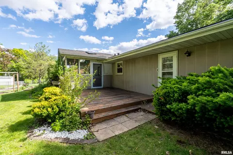 Exterior - 210 Riss Dr, Normal, IL 61761 photo 8 of 10