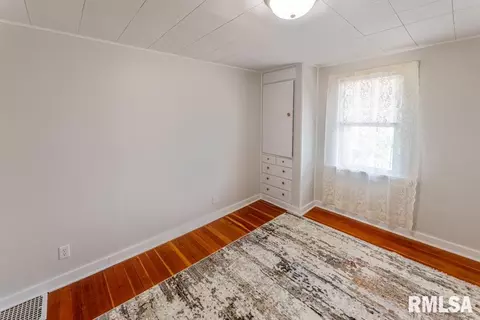 Bedroom - 14509 N Centerville Rd, Edelstein, IL 61526 photo 15 of 15
