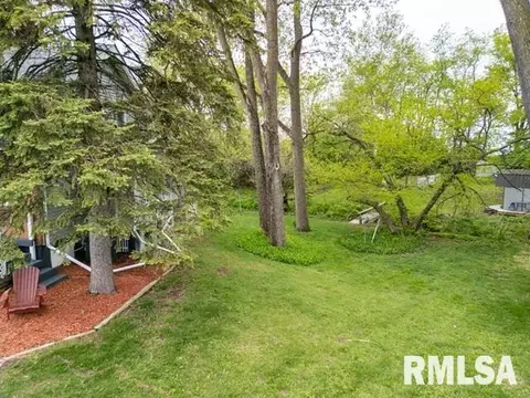 Exterior - 14509 N Centerville Rd, Edelstein, IL 61526 photo 12 of 17