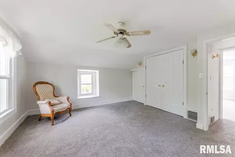 Bedroom - 14509 N Centerville Rd, Edelstein, IL 61526 photo 5 of 15