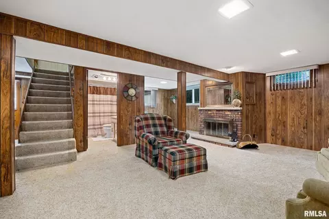 Other - 200 Bess St, Washington, IL 61571 photo 4 of 8