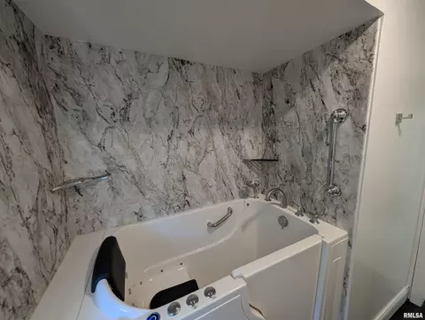 Bath - 449 E Oak St, Washburn, IL 61570 photo 6 of 8