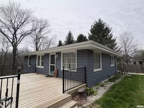 3306 W Glen Ave, Peoria, IL 61615