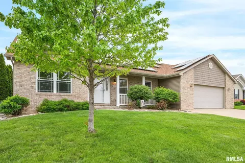 800 Simon St, Washington, IL 61571 photo 33
