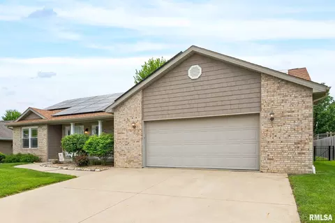 800 Simon St, Washington, IL 61571 photo 34