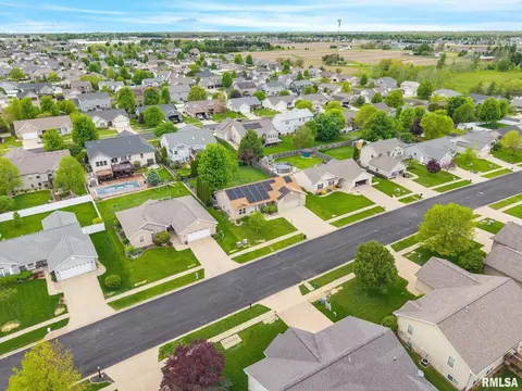800 Simon St, Washington, IL 61571 photo 40