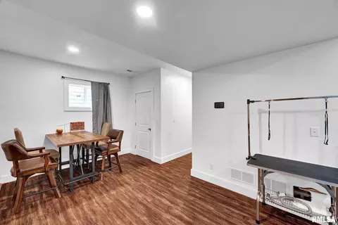 800 Simon St, Washington, IL 61571 photo 24