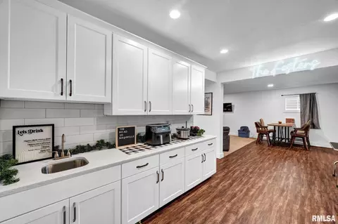 800 Simon St, Washington, IL 61571 photo 21