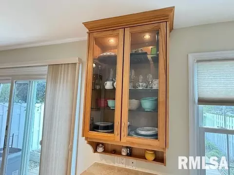 Kitchen - 65 Carriage Hl, Macomb, IL 61455 photo 1 of 3