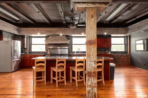 Kitchen - 421 E Webster St, Benton, IL 62812 photo 1 of 8
