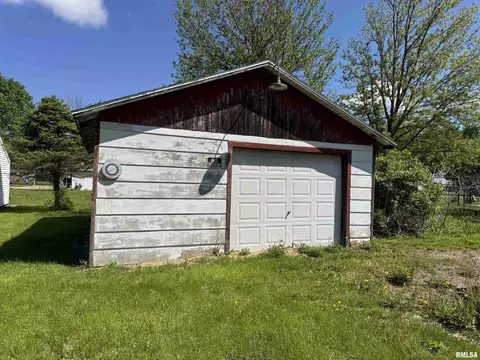 806 E Main St, Cuba, IL 61427 photo 2