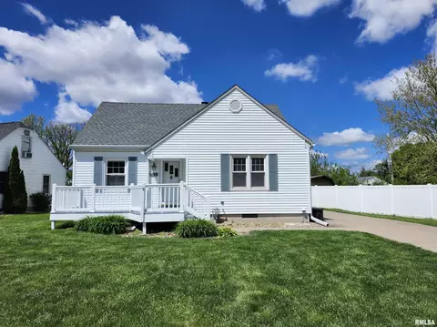 413 S Nelson Ave, Morton, IL 61550
