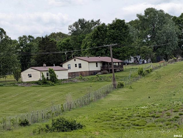 6 Kirk Dr, Cave In Rock, IL 62919