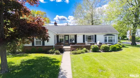 420 W Ridgemont Rd, Peoria, IL 61614