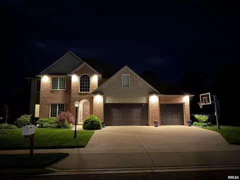 Exterior - 626 N Marcus Ct, Chillicothe, IL 61523 photo 10 of 10