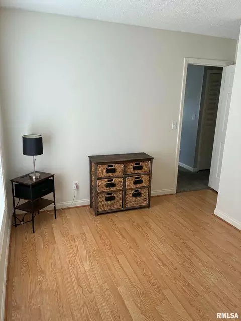 Bedroom - 30 Richmond Rd, Macomb, IL 61455 photo 3 of 4