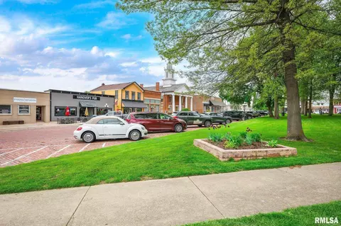 Exterior - 603 Manor Dr, Metamora, IL 61548 photo 8 of 9