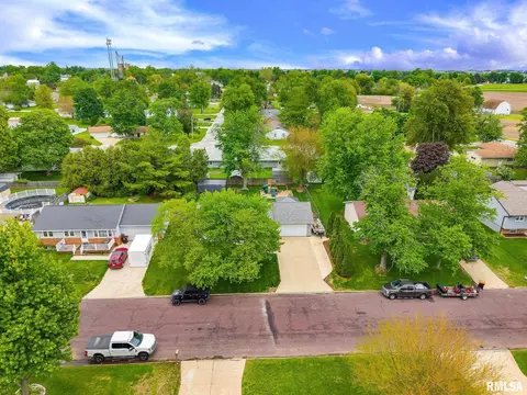 View/Area - 603 Manor Dr, Metamora, IL 61548 photo 1 of 15