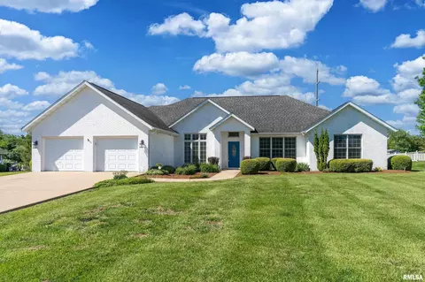 2710 Turnberry Dr, Marion, IL 62959