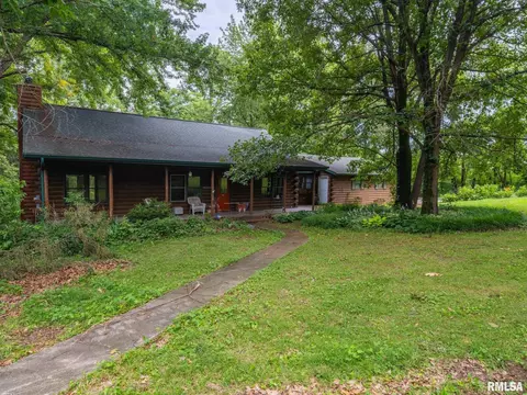 1226 N Dempster Ln, Peoria, IL 61604