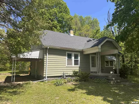 3213 Meadow Ave, East Peoria, IL 61611