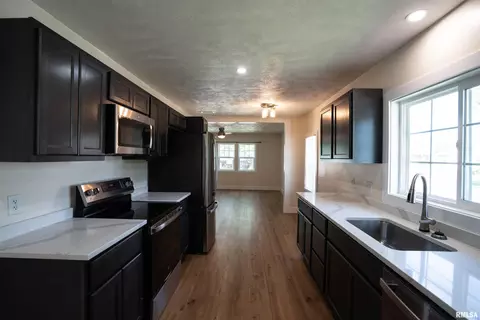 Other - 320 N 9th St, Herrin, IL 62948 photo 1 of 5