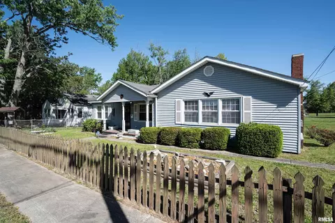 Other - 1517 W Oak St, Herrin, IL 62948 photo 1 of 4