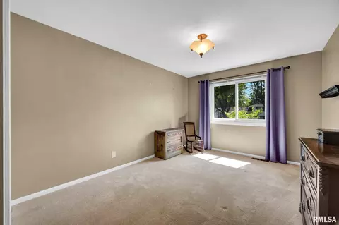 Bedroom - 1255 W Wonderview Dr, Dunlap, IL 61525 photo 3 of 5