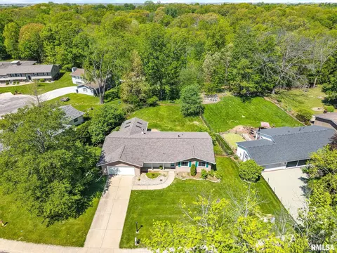 View/Area - 1255 W Wonderview Dr, Dunlap, IL 61525 photo 1 of 8