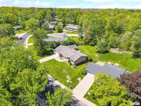 View/Area - 1255 W Wonderview Dr, Dunlap, IL 61525 photo 2 of 8