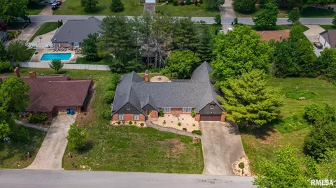 View/Area - 1808 Testa Dr, Marion, IL 62959 photo 2 of 5