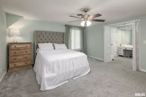 Bedroom - 1808 Testa Dr, Marion, IL 62959 photo 1 of 6