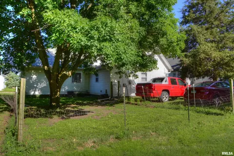 412 N Campbell St, Macomb, IL 61455 photo 3