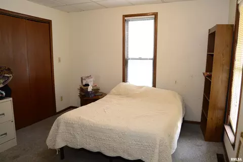 412 N Campbell St, Macomb, IL 61455 photo 8