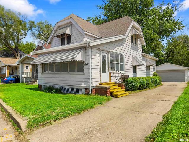 2704 N Prospect Rd, Peoria, IL 61603