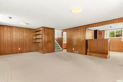 Living - 1312 W Treeline Ct, Dunlap, IL 61525 photo 6 of 7