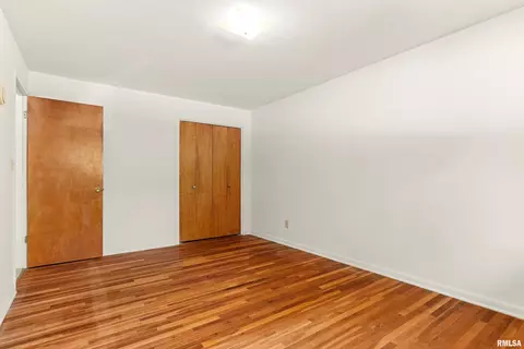 Bedroom - 1312 W Treeline Ct, Dunlap, IL 61525 photo 5 of 10