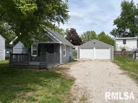 3424 N El Vista Ave, Peoria, IL 61604
