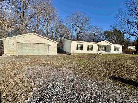 14568 Cambria Rd, Carterville, IL 62918
