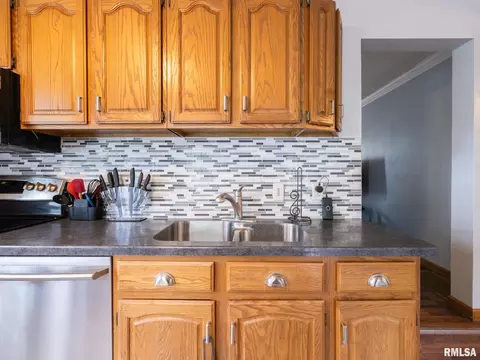 Kitchen - 301 E Pearl St, Danvers, IL 61732 photo 6 of 6
