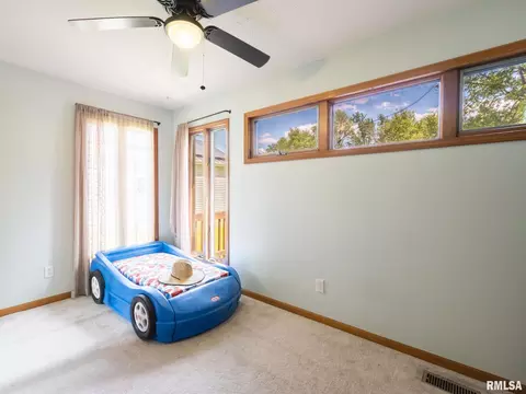 Bedroom - 301 E Pearl St, Danvers, IL 61732 photo 6 of 6