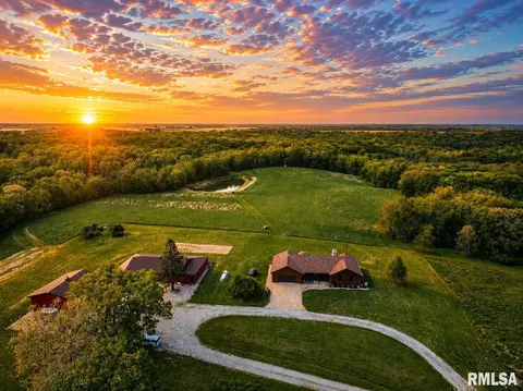 1066 County Road 1150 N Rd, Henry, IL 61537