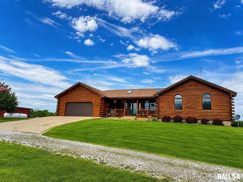 1066 County Road 1150 N Rd, Henry, IL 61537