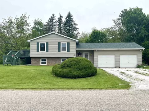 Exterior - 5121 S Sir Lionel Ct, Mapleton, IL 61547 photo 2 of 9