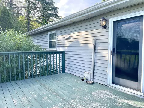 Exterior - 5121 S Sir Lionel Ct, Mapleton, IL 61547 photo 3 of 9