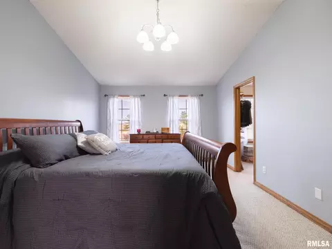 Bedroom - 2215 County Road 600 N Rd, Secor, IL 61771 photo 5 of 12