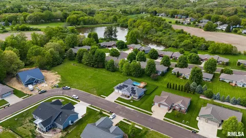 View/Area - 5 Osprey Ct, Pekin, IL 61554 photo 4 of 7
