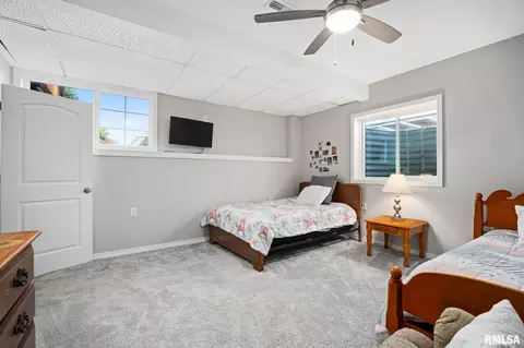 Bedroom - 5 Osprey Ct, Pekin, IL 61554 photo 11 of 13
