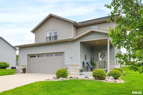 900 Crestview Dr, Metamora, IL 61548