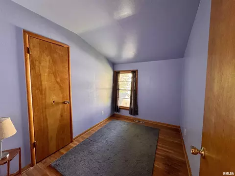 Bedroom - 439 E Yeiser St, Macomb, IL 61455 photo 2 of 3